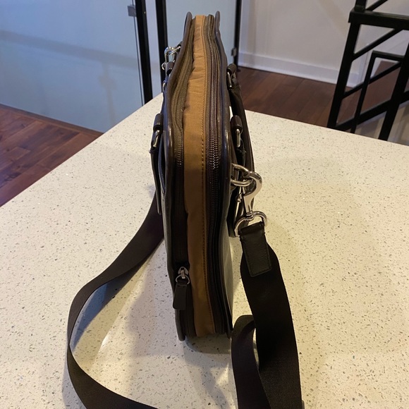 Coach Men’s Briefcase - Picture 6 of 11